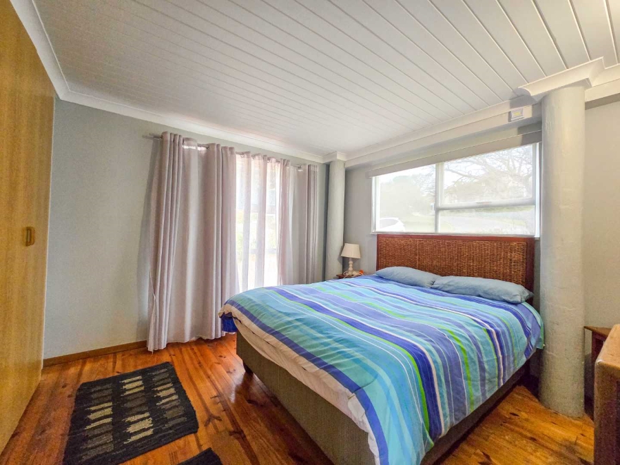 4 Bedroom Property for Sale in Stilbaai Wes Western Cape